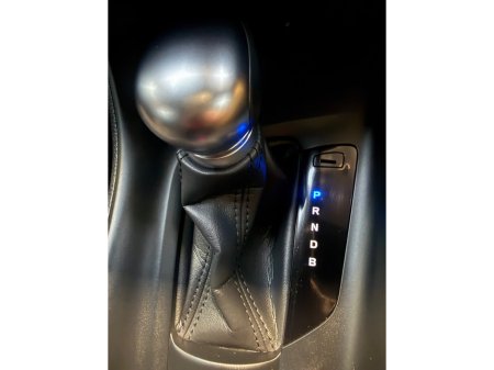 2020 Toyota C-HR 1.8 HYBRID LUNA €21,890 thumbnail