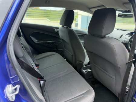 2015 Ford Fiesta ZETEC 1.0 PETROL NEW NCT €7,950 thumbnail