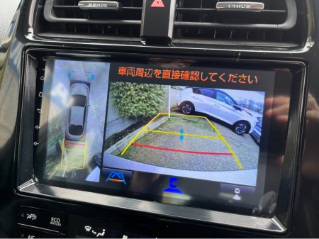 2020 Toyota Prius - thumbnail 20