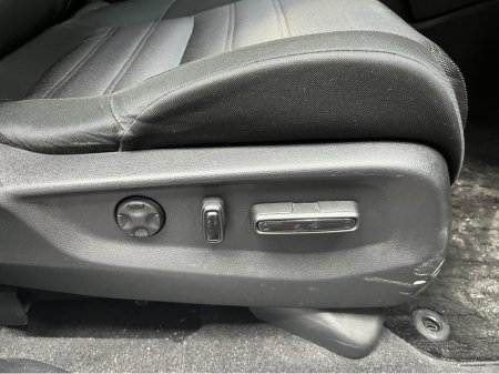 2019 Honda CR-V €26950 2019 HONDA CR-V EX HYBRID 2.0 AUTOMATIC / CRUISE CONTROL / REVERSE CAMERA / ELECTRIC MEMORY & HEATED SEATS €26,950 thumbnail