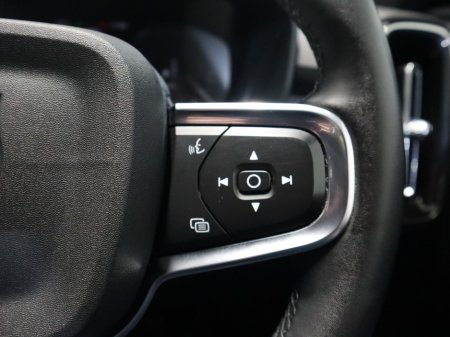 2023 Volvo XC40 - thumbnail 12