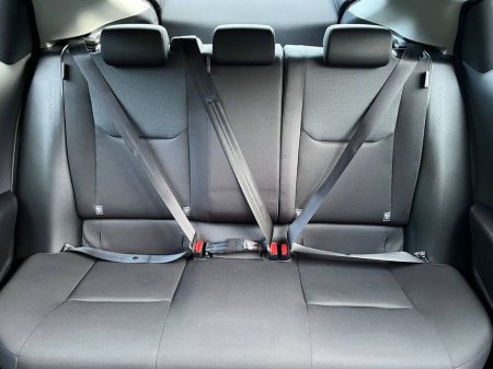 2024 Toyota Prius 1.8 HYBRID // LIKE NEW 3, 000 KM // DIGITAL CLUSTER // ADAPTIVE CRUISE CONTROL €29,950 thumbnail