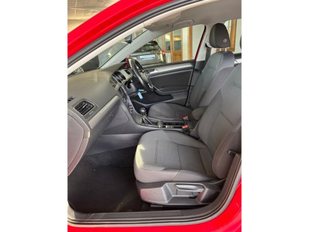 2014 Volkswagen Golf - thumbnail 9