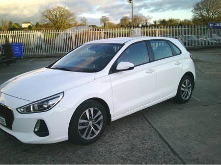 2017 Hyundai i30 NEW NCT 2028, DELUX, CRUISE , REVERSE CAMERA, €180 TAX, LOW KMS. HISTORY. €12,999 thumbnail