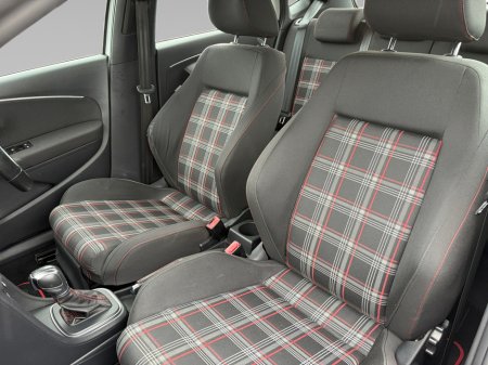 2016 Volkswagen Polo - thumbnail 10