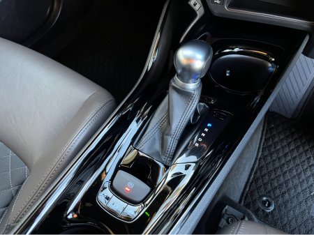 2020 Toyota C-HR SOL AUTOMATIC HYBRID 1.8 PETROL //LOW MILES//HIGH SPEC//HALF LEATHER SEATS//KEYLESS ENTRY//360 PARKING CAMERAS//ADAPTIVE CRUISE CONTROL// €22,950 thumbnail