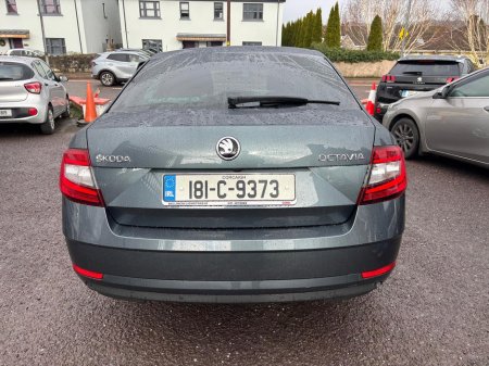 2018 Skoda Octavia AMBITION 1.0 TSI 115HP 4DR thumbnail