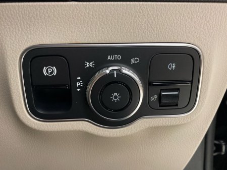 2026 Mercedes-Benz GLA Class GLA 250 E PROGRESSIVE LINE + | Heated Seats, Reversing Camera, Mirror Package €64,908 thumbnail