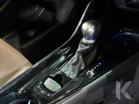 2019 Toyota C-HR - thumbnail 16