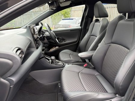 2025 Toyota Yaris - photo 6