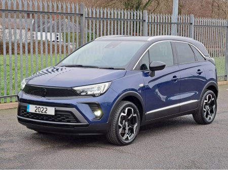 2022 Opel Crossland ULTIMATE 1.2TURBO 110BHP **LEATHER/SUEDE INTERIOR** €19,950 thumbnail