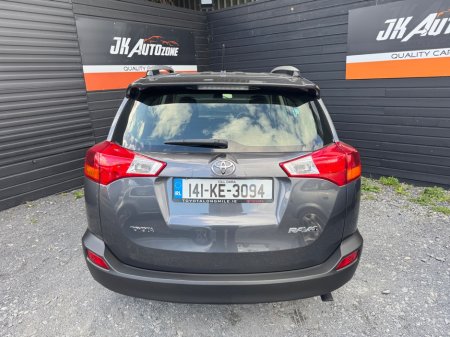 2014 Toyota Rav4 - photo 5