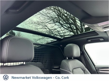 2026 Volkswagen Touareg - thumbnail 9