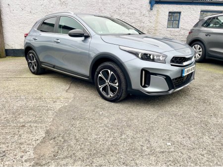 2024 Kia XCeed - thumbnail 3