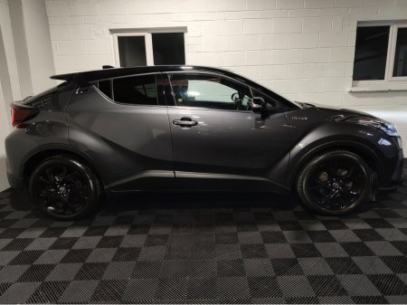 2021 Toyota C-HR - thumbnail 2