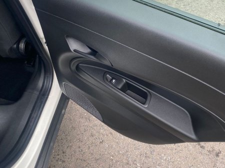 2026 Fiat 600 HYBRID 1.2 €28,995 thumbnail