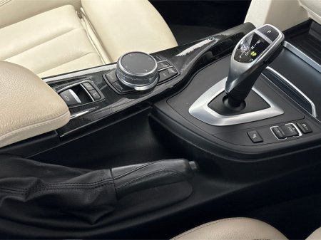 2018 BMW 4 Series M SPORT HARD TOP CONVERTIBLE**NEW 19" BLACK ALLOYS DUE**CREAM LEATHER HEATED MEMORY SEATS**DUAL CLIMATE**MULTIFUNCTIONAL STEERING WHEEL**HEATED NECK SCARF**PARKING SENSORS**SAT NAV**BLUETOOTH MEDIA** €29,995 thumbnail