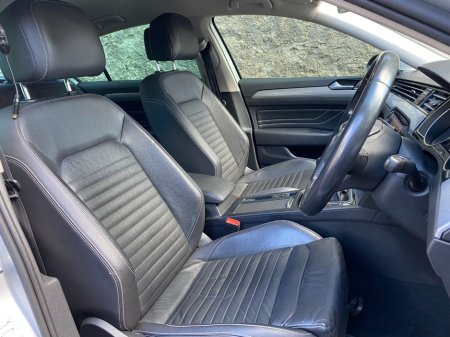 2020 Volkswagen Passat - thumbnail 9