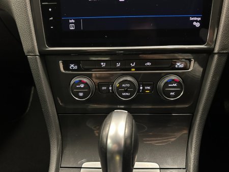 2020 Volkswagen Golf - thumbnail 32