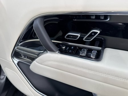 2026 Land Rover Range Rover - thumbnail 22