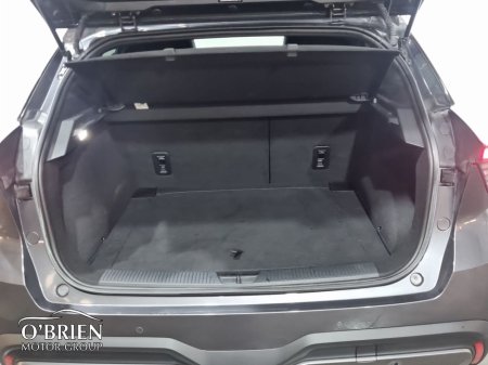 2023 MG 4 MG4 LR Exclusive €22,950 thumbnail