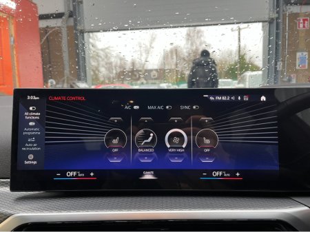 2022 BMW i4 ONLY 20K KMS 2022 BMW I4 40EDRIVE M SPORTS AUTOMATIC / CRUISE CONTROL / 360° PARKING CAMERA / ELECTRIC MEMORY & HEATED SEATS / PADDLE SHIFTERS / BMW APPS AND APPLE CARPLAY €36,950 thumbnail