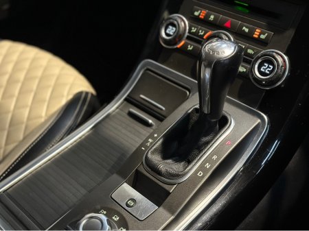 2010 Land Rover Range Rover Sport 3.0 SDV6 OVERFINCH UTILITY €17,950 thumbnail