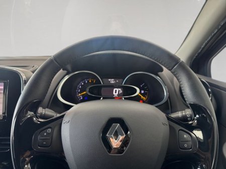 2015 Renault Clio - thumbnail 13