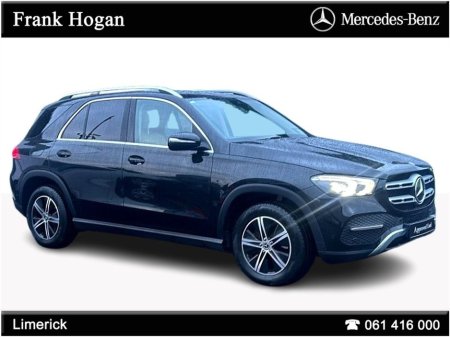 2021 Mercedes-Benz GLE Class GLE 300d 4MATIC €48,900 thumbnail