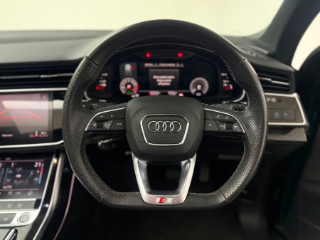 2021 Audi Q7 55 TFSI BLACK EDITION QUATTRO *N1 CREWCAB* €52,000 thumbnail