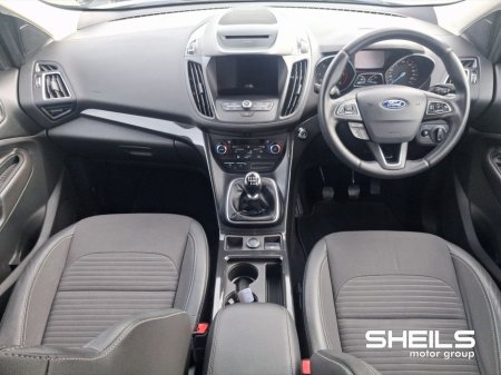 2019 Ford Kuga - thumbnail 3