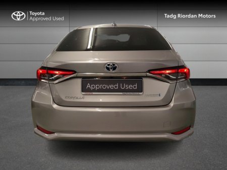 2021 Toyota Corolla HYBRID LUNA SPORT 4DR AUTO €26,950