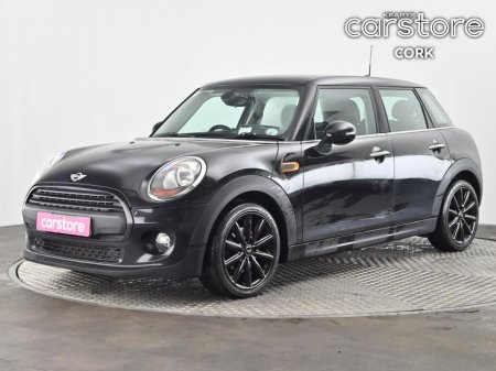 2015 MINI Hatch ONE 1.2 5 DR €11,880 thumbnail