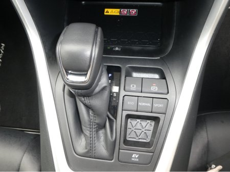 2025 Toyota Rav4 - thumbnail 33