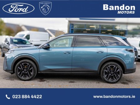 2026 Peugeot 5008 261 OFFER Peugeot 5008 1.2 Hybrid Allure €54,195