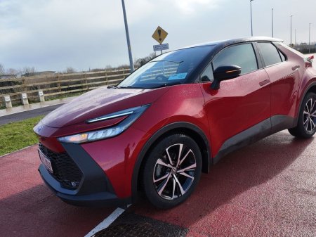 2024 Toyota C-HR Hybrid Sport+ 4DR Auto, €34,900 thumbnail