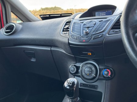 2016 Ford Fiesta 1.25 60PS Zetec €9,250 thumbnail