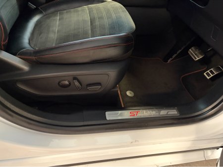 2022 Ford Kuga ST LINE X PHEV PAN ROOF €25,900 thumbnail