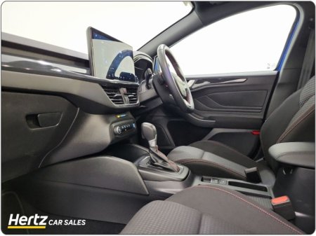 2024 Ford Focus - thumbnail 4