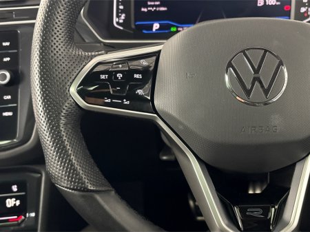 2023 Volkswagen Tiguan R-LINE 2.0 TDI AUTOMATIC 7 SEATER**PANORAMIC SUNROOF**HEATED MULTIFUNCTIONAL STEERING WHEEL**DIGITAL DASH**HEATED FRONT SEATS**REVERSE CAMERA**BLACK LEATHER INTERIOR**KEYLESS ENTRY**APPLE CARPLAY** €42,995 thumbnail