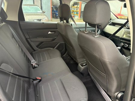 2021 Dacia Duster PRESTIGE BLUE DCI 115 R RE 5DR thumbnail