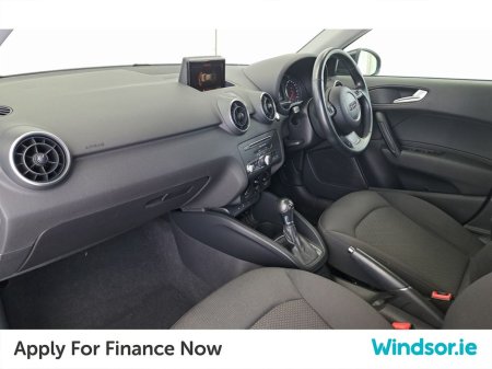 2017 Audi A1 - thumbnail 4