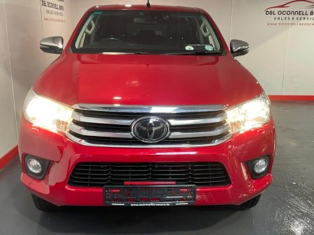 2018 Toyota Hilux DOUBLE CAB SR5 4DR DREW €29,950 thumbnail