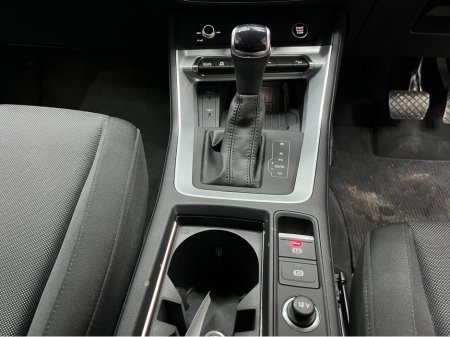 2024 Audi Q3 2024 AUDI Q3 SB 35TDI QUATTRO ADVANCE 2.0 AUTOMATIC / CRUISE CONTROL / 360° PARKING CAMERA / ELECTRIC HEATED SEATS / APPLE CARPLAY thumbnail