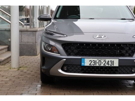 2023 Hyundai Kona - thumbnail 4