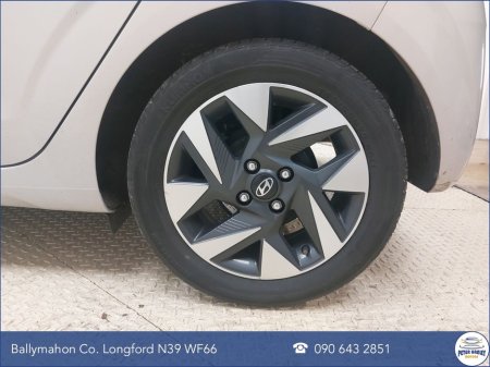 2023 Hyundai i10 i10 Deluxe Plus €18,450 thumbnail