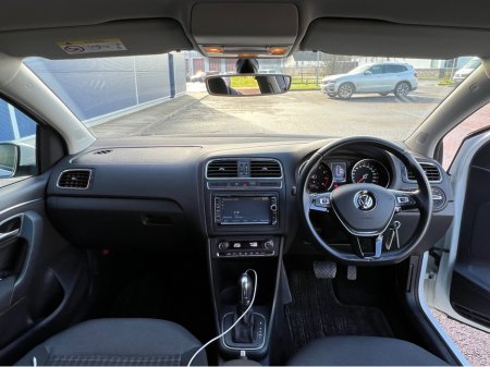 2018 Volkswagen Polo 1.2 TSI Auto DSG Huge spec €15,900 thumbnail