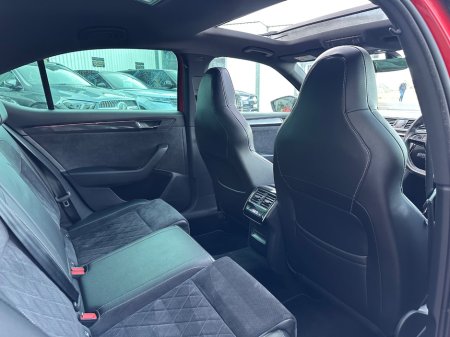 2017 Skoda Superb - thumbnail 19