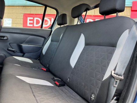 2016 Dacia Sandero Stepway - thumbnail 13