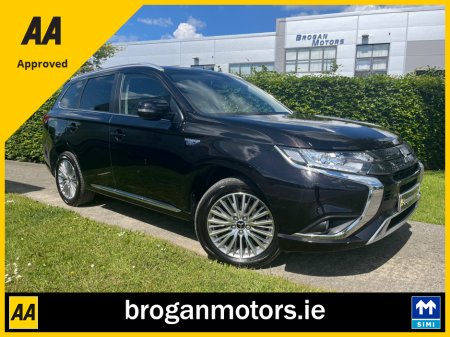 2021 Mitsubishi Outlander *********Deposit Taken***********2.4 Design Phev Cvt 4WD*Full Service History*One owner*Reverse Camera*Heated Seats*Privacy Glass*Simi &AA Aproved 2026 thumbnail